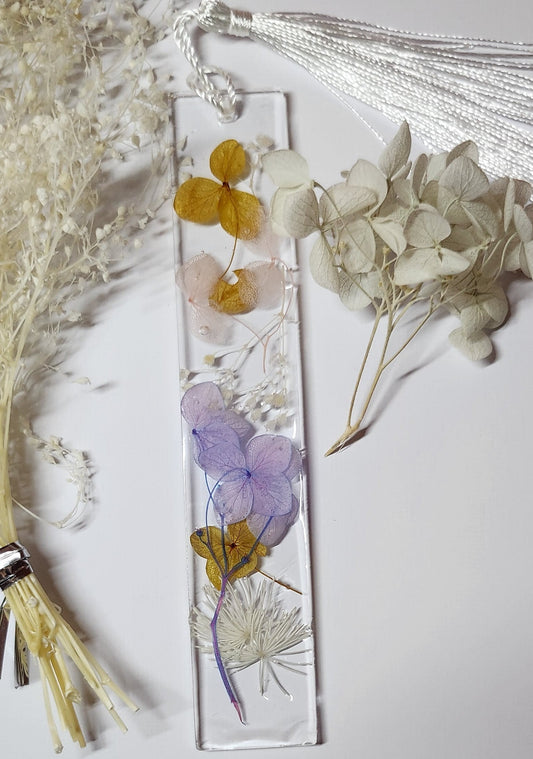 dried flowers bookmark