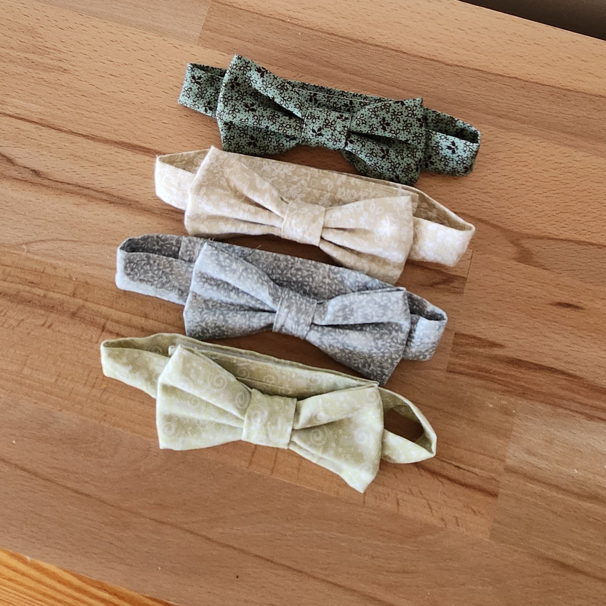 Boys bow ties